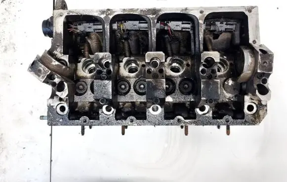 Skoda Octavia Mk2 (1Z) Engine head 038103373R