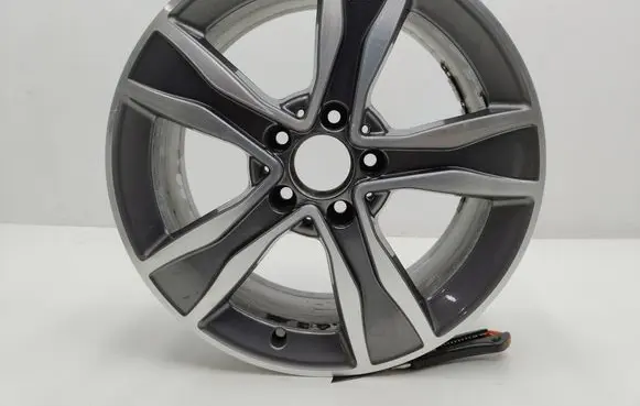Mercedes-Benz C W205 R17 alloy rim A2054010800