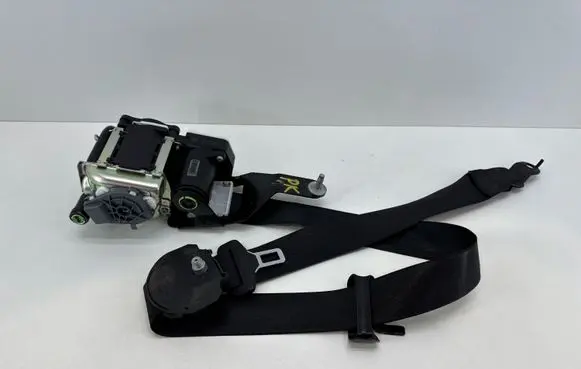 Mercedes-Benz E W212 Front seatbelt A2128600786