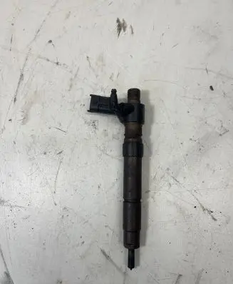 Land Rover Freelander 2 - LR2 Fuel injector 0445115042