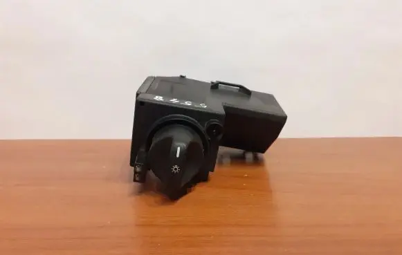 Mercedes-Benz E W210 Light switch 5548 2105451104