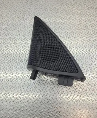 Mercedes-Benz E A207 Front door high frequency speaker A2077200311