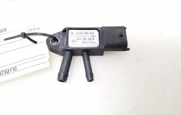 Nissan Juke I F15 Sensor 227702184R