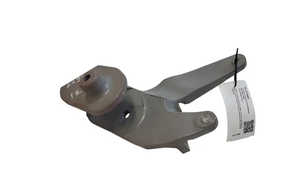 Tesla Model S Engine mounting bracket 107775100A