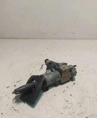Volkswagen Polo Ignition lock 4B0905851G