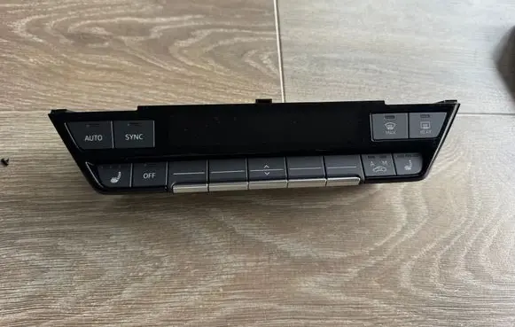 Audi Q4 Sportback e-tron Interior fan control switch 89A820043F