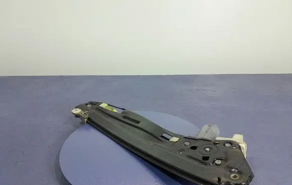 BMW 7 E65 E66 Rear door window regulator with motor 7138863