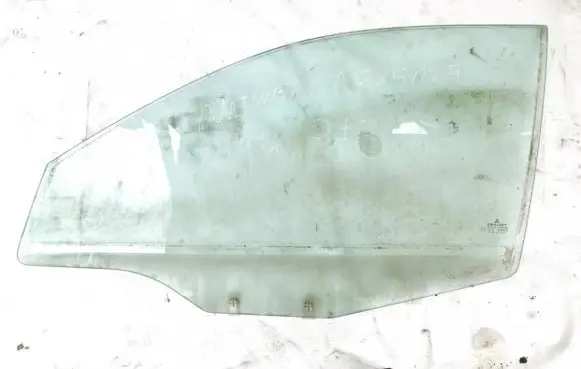 Mitsubishi Carisma Front door window glass four-door