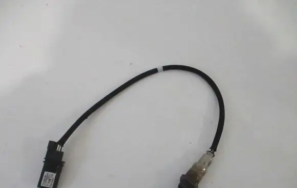 Volkswagen Polo VI Lambda probe sensor 04E906262FR