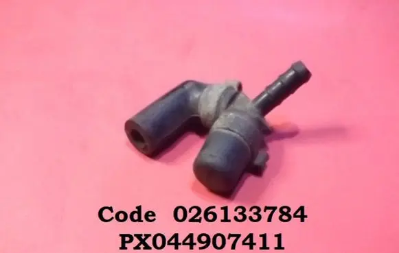 Volkswagen PASSAT B3 Engine coolant pipe/hose 026133784 PX044907411