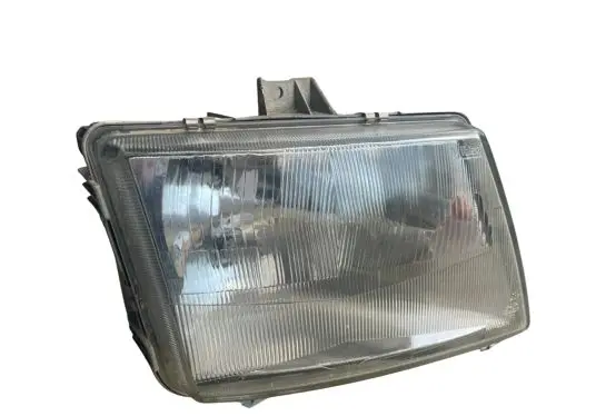 Mercedes-Benz Vito Viano W638 Headlight/headlamp 6388200161