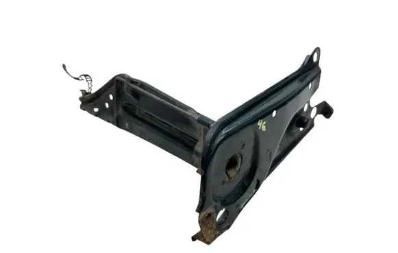 Audi 80 90 B3 Radiator support slam panel bracket 