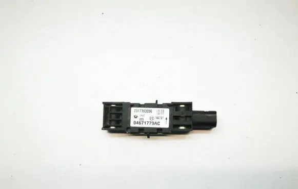 Chrysler 300 - 300C Airbag deployment crash/impact sensor 04671779AC 2317303996