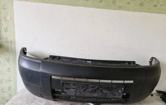 Peugeot Partner Front bumper