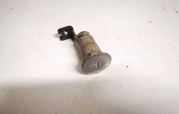 Chrysler Voyager Tailgate exterior lock 