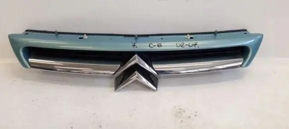 Citroen C8 Front bumper upper radiator grill