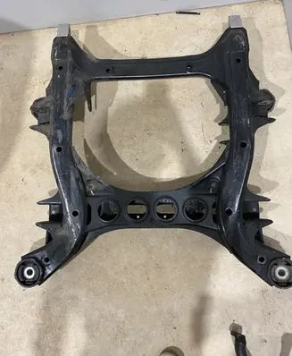 Porsche Cayenne (92A) Rear subframe 7LC499314C 879607 7L0411063B
