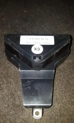 Mercedes-Benz E W210 Other control units/modules 2108204310 3x1476
