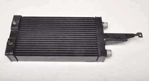 Ferrari California F149 Engine oil radiator 000240626