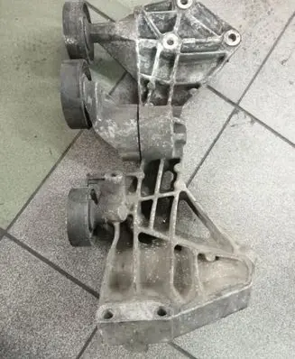 Mercedes-Benz A W168 Generator/alternator bracket AXXX2020240