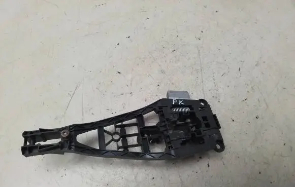 Opel Zafira B Front door coupe exterior handle/bracket 