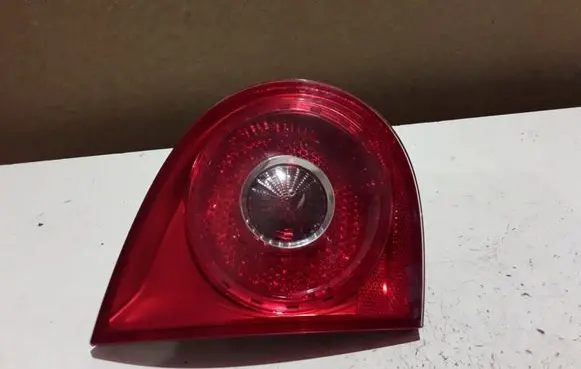 Volkswagen Golf V Tailgate rear/tail lights 1K6945093E
