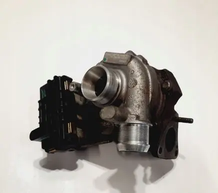 Peugeot 407 Turbo 4U3Q6K682AJ27HDI