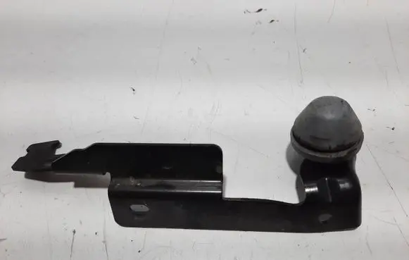 Volkswagen Touareg II Other engine bay part 059103357G