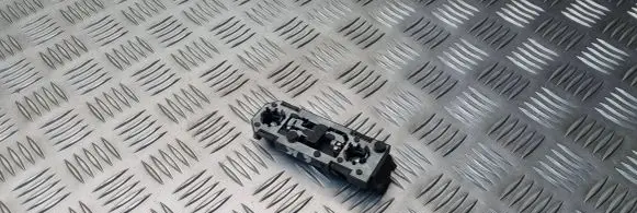 Volkswagen Sharan Tail light bulb cover holder 7M3945257A