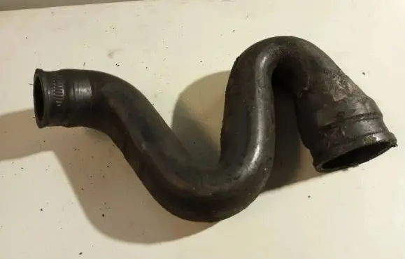 Audi A4 S4 B5 8D Intercooler hose/pipe 8D0145828H