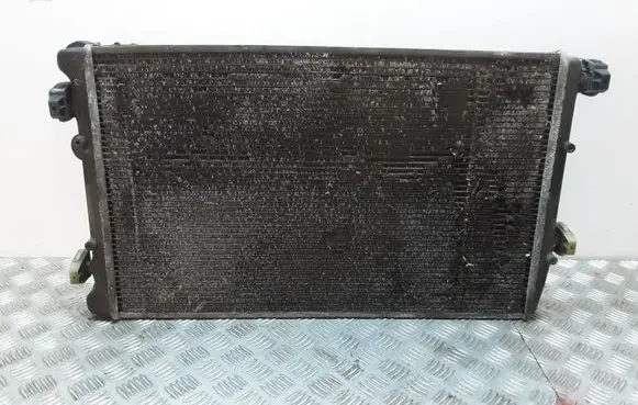 Seat Ibiza III (6L) Coolant radiator 6Q0121253R