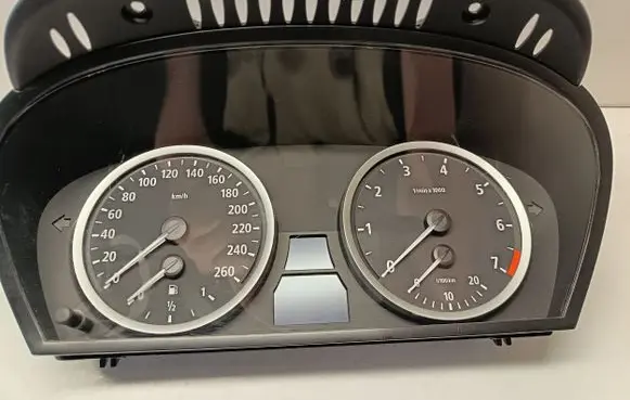 BMW 5 E60 E61 Speedometer (instrument cluster) 6952897 6983145