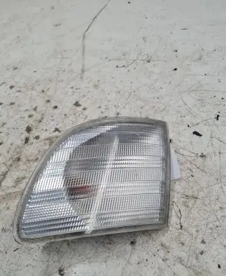 Mercedes-Benz Vito Viano W638 Front indicator light