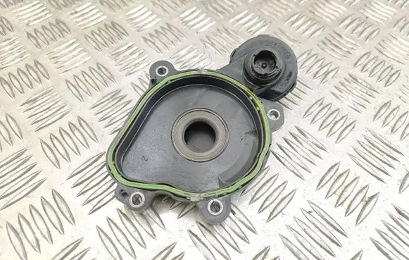 Mercedes-Benz E W212 Oil breather separator A2760100331