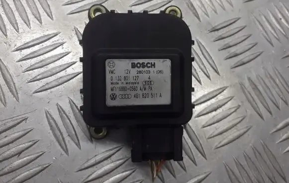 Audi A6 S6 C5 4B A/C air flow flap actuator/motor 4B1820511A