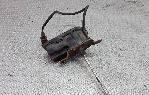 Volvo 850 Headlight level adjustment motor 0390206927