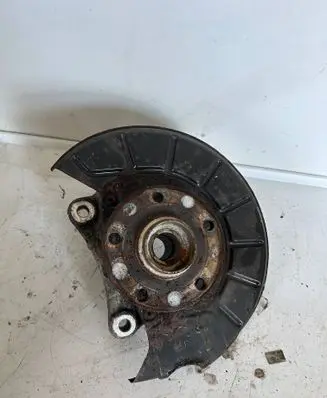 Volkswagen PASSAT CC Rear wheel hub