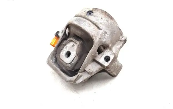 Audi A5 8T 8F Engine mount bracket 8R0193381