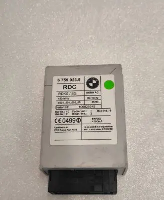 BMW X5 E53 Tire pressure control unit 67590239