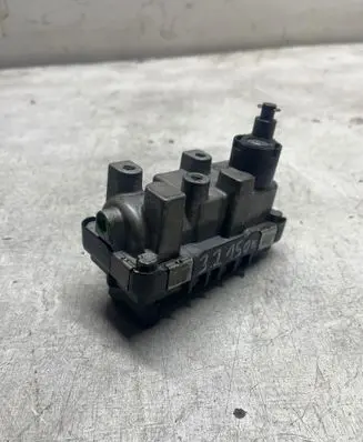 Mercedes-Benz E W211 Turbine electric control actuator 6NW008412
