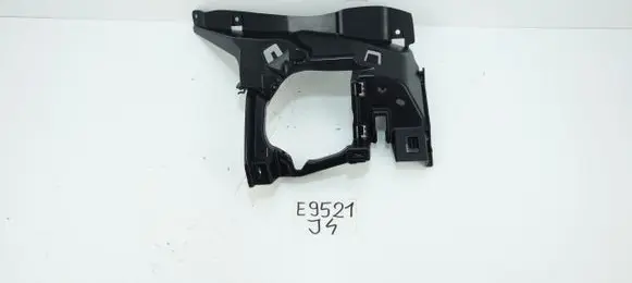 BMW 1 F20 F21 Front bumper mounting bracket 7371739