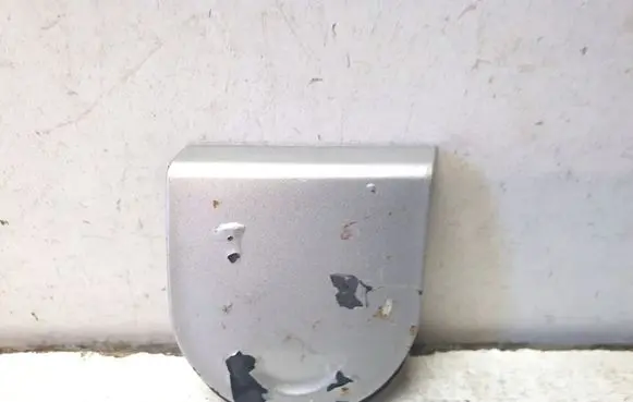 Opel Zafira A Front tow hook cap/cover OP0402402