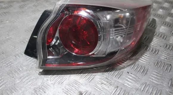 Mazda 3 II Rear/tail lights P8239