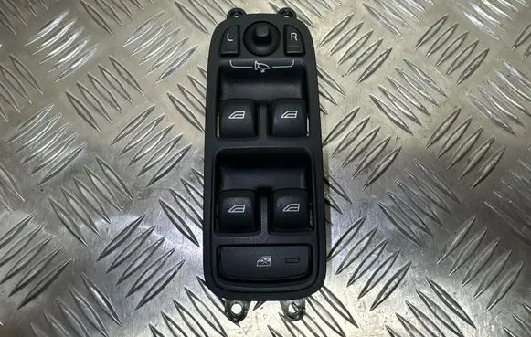Volvo V60 Electric window control switch 31343102