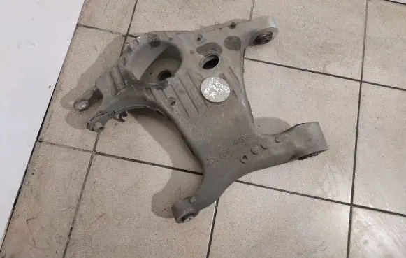 Land Rover Discovery Sport Rear upper control arm/wishbone A1S17MG 1140LH