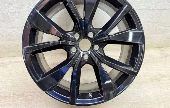 Volkswagen T-Roc R19 alloy rim 2GA601025AK
