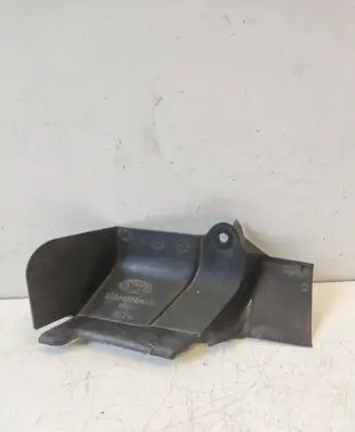 Ford Focus Intercooler air guide/duct channel BM518327AA D2L4A