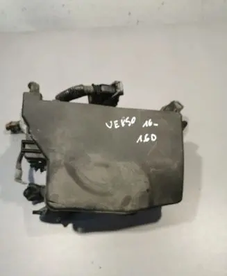Toyota Verso Fuse box set