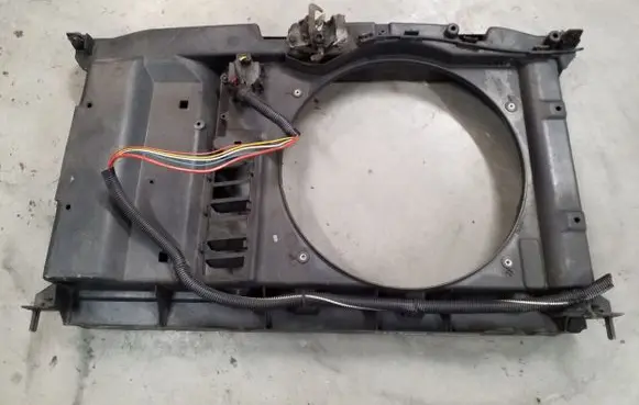 Citroen C4 I Radiator support slam panel 9652946080 9649247680
