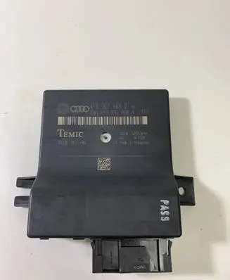 Audi A6 S6 C6 4F Gateway control module 4F0907468D 4F0910468A